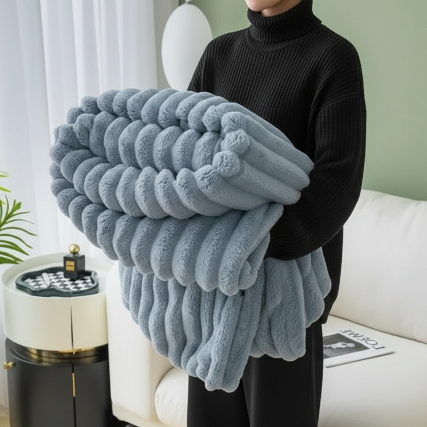 Blue chunky knit blanket